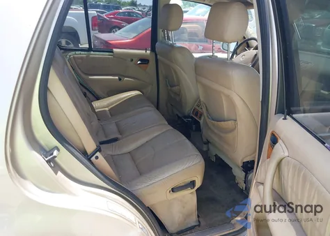 2005 Mercedes-Benz Ml 350 4Matic из США, поврежденный, VIN 4JGAB57E45A558220